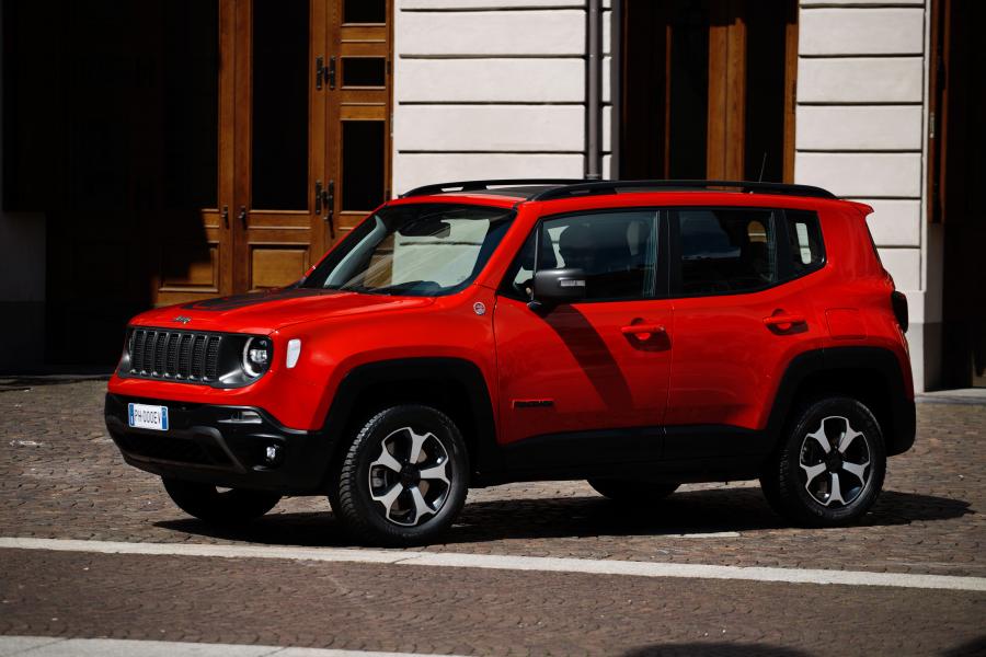  Jeep Renegade Trailhawk Plug-in Hybrid (BU) 2019 года  (WW) (фото 1 из 25)